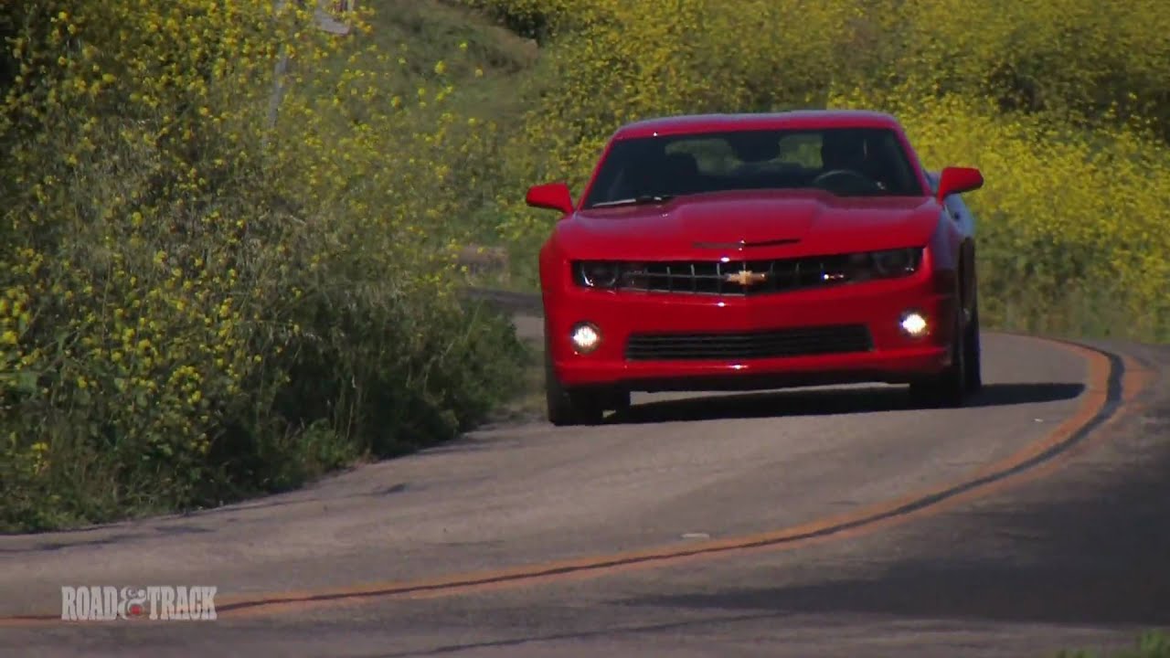 Chevrolet Camaro SS vs. Ford Mustang GT