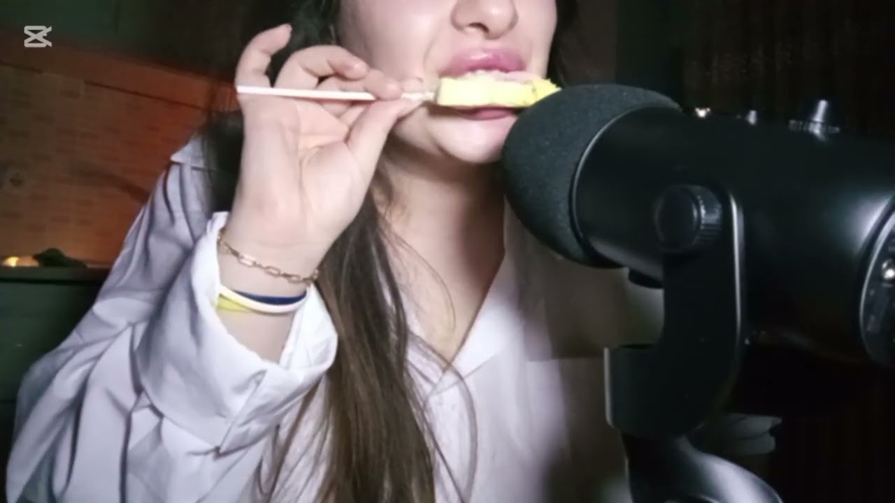 ASMR Eating Candy 🍬 No Talking