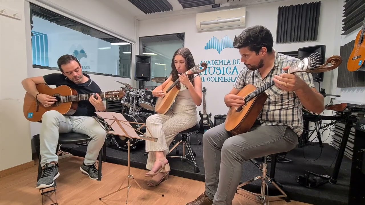 Carolina Lopes Guitarra Portuguesa Prof Ricardo Silva Trova do vento que passa Manuel Alegre:Antóni