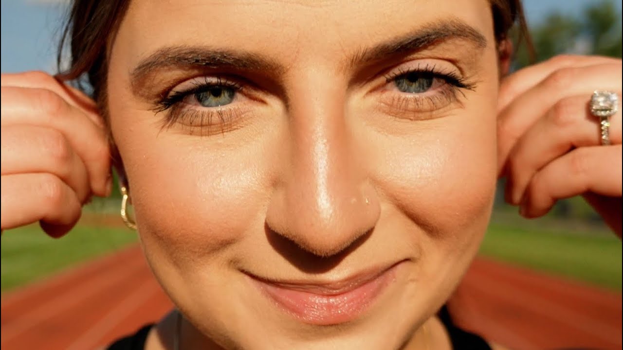 Kevin Ludwig - Headphones [Official Music Video]