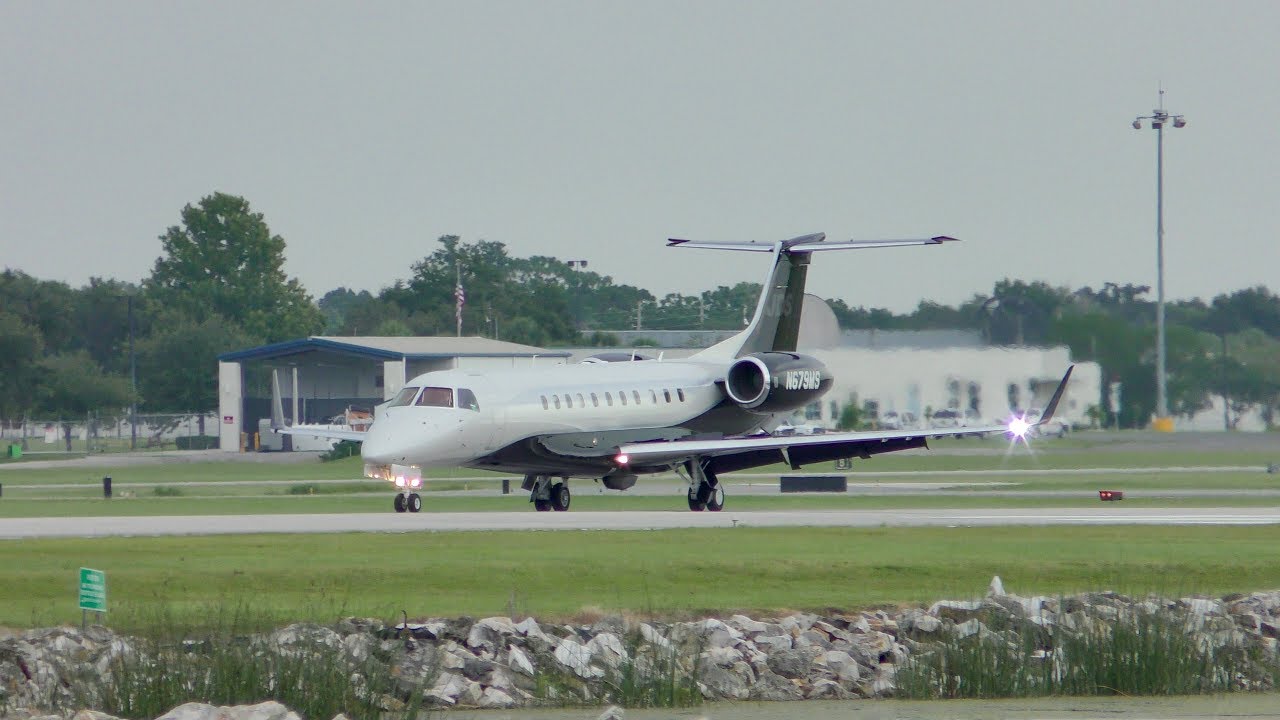 Orlando Executive -  22 departures and landings