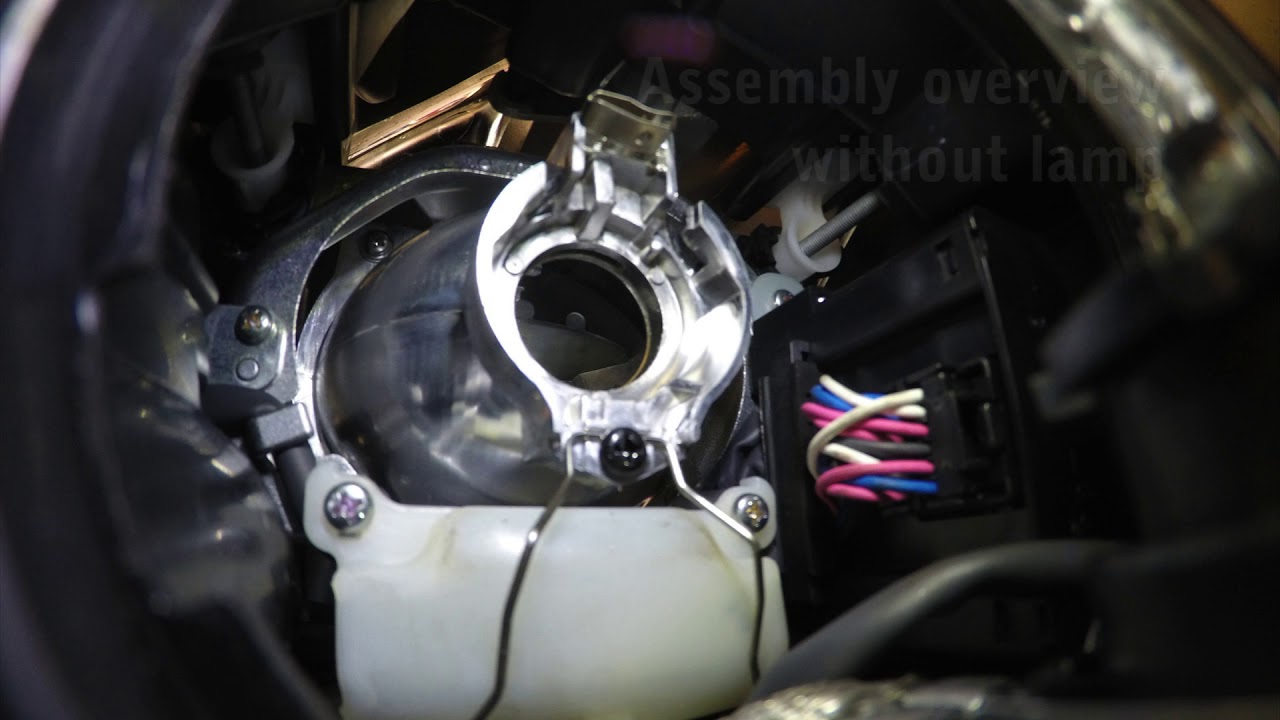 Lexus RX330 Xenon HID projector headlight bulb D2S replacement