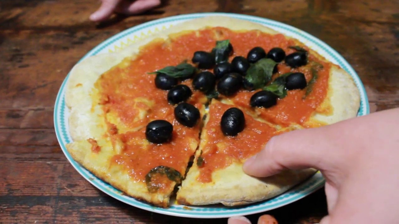 Pizza Rapida in Padella - senza Lievito!