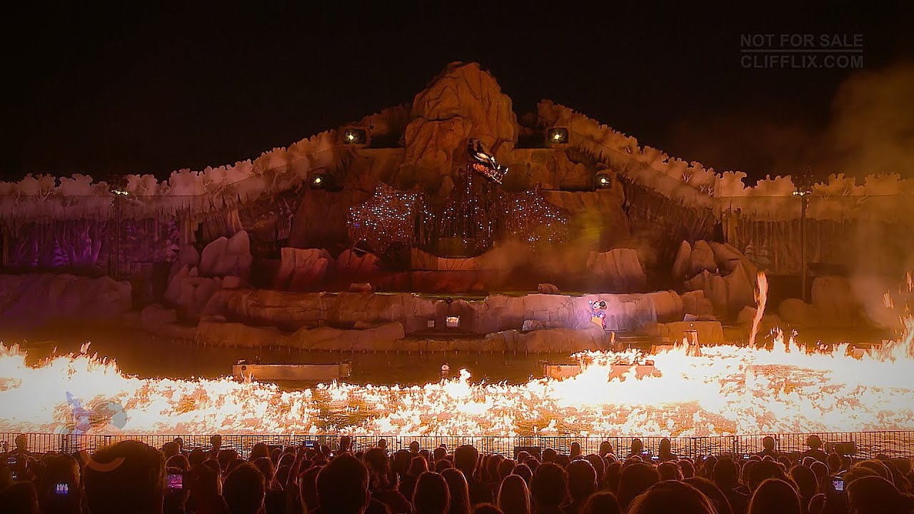 CLIFFLIX - A Tribute to WDWs Fantasmic - 2013 REDUX