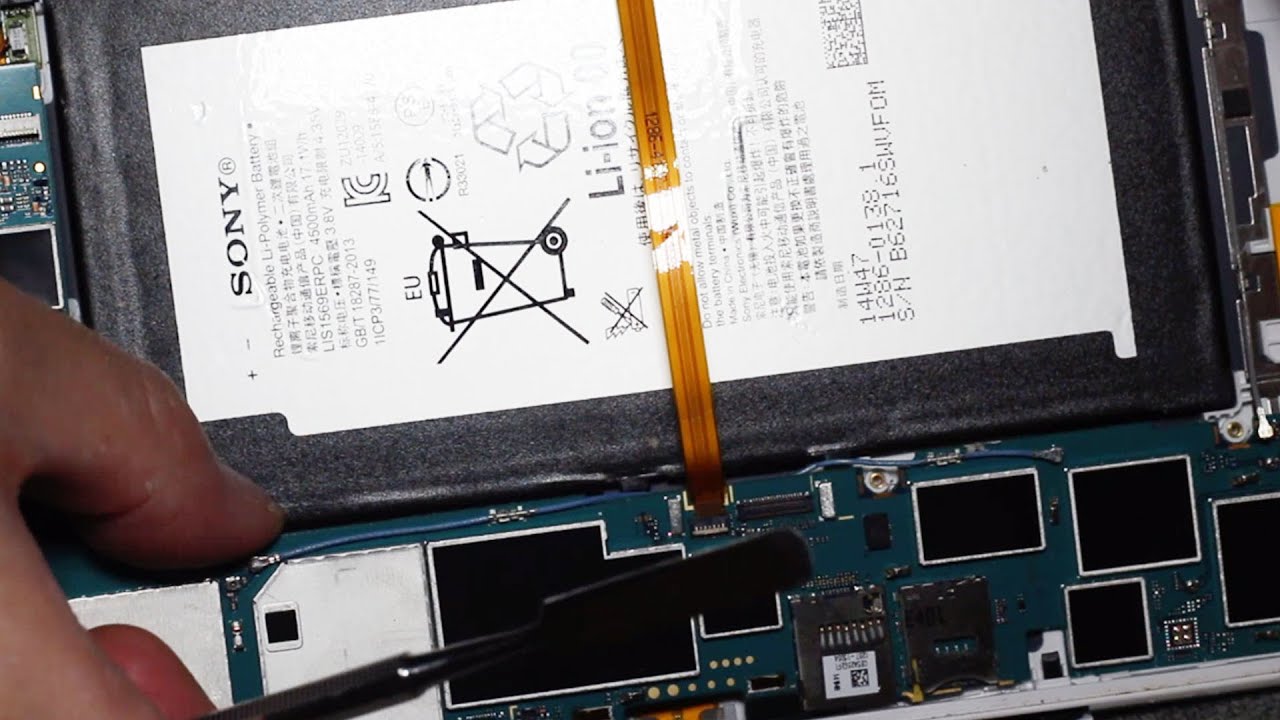 Xperia Z3 Tablet Compact起動しない＆バッテリー電池修理