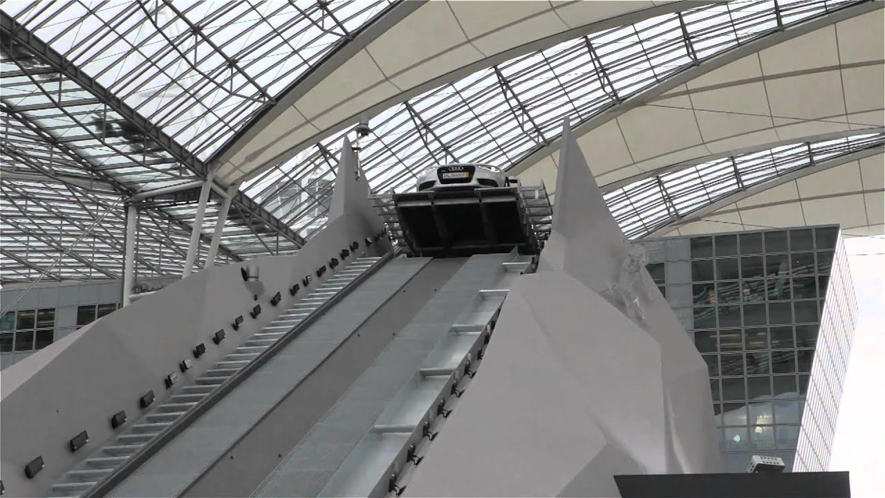 AUDI A6 Quattro im Flughafen München
