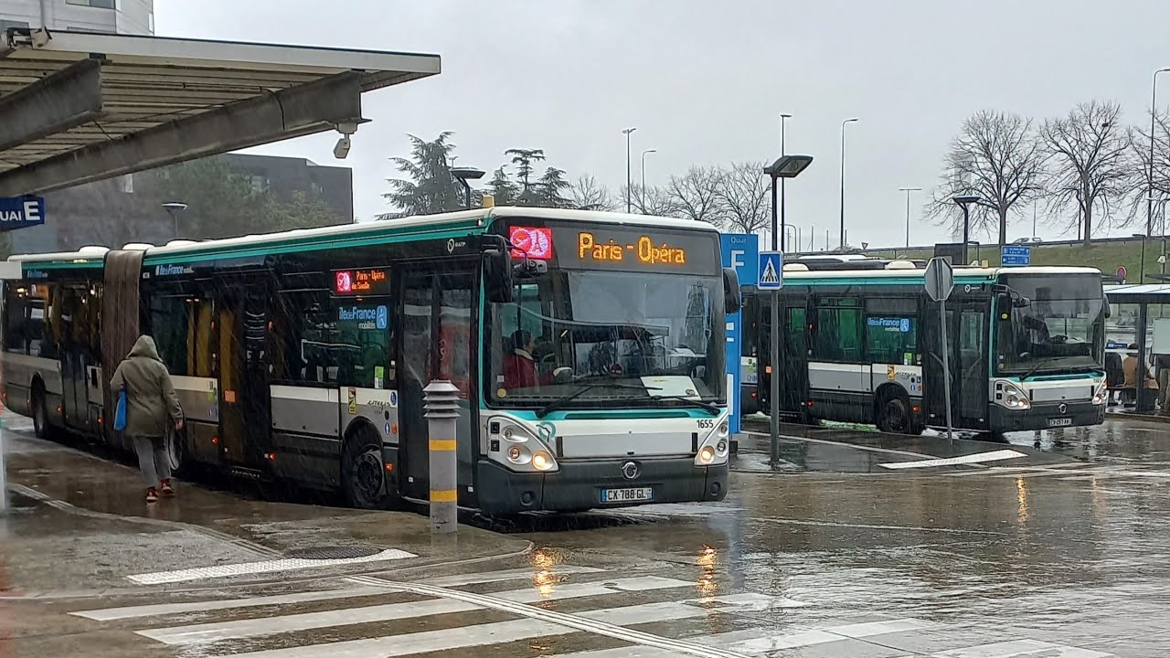 (FHD) Des Bus dans le secteur de Roissy Pays de France Ouest