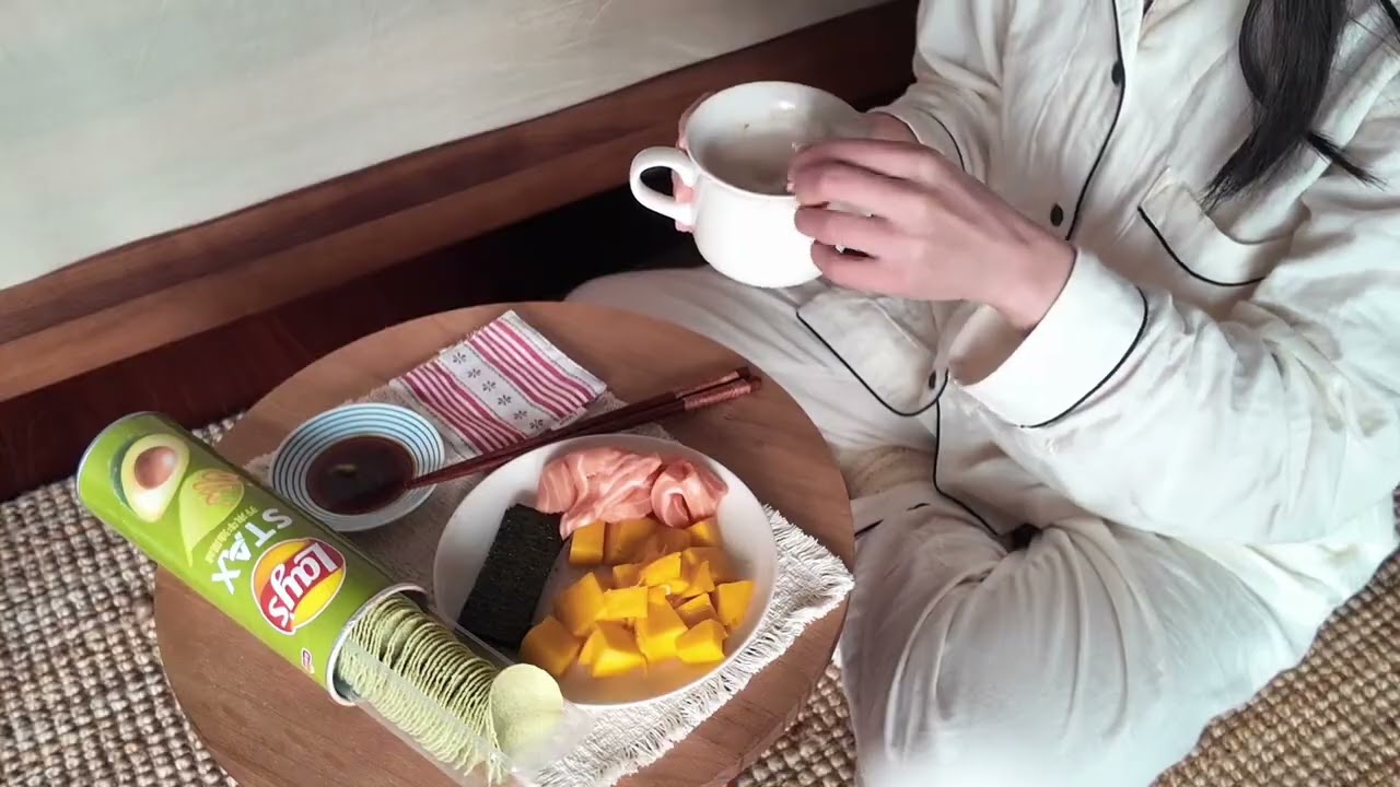 Vlogintj a happy note about the home of a young woman Health Salmon Taco Dismantle thi