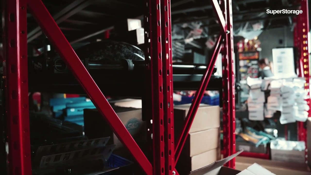 วางสินค้ามูลค่าสูง ชั้นวางของต้องแข็งแรง -  เลือกชั้นวาง Medium Rack วางอะไหล่รถ Harley Davidson
