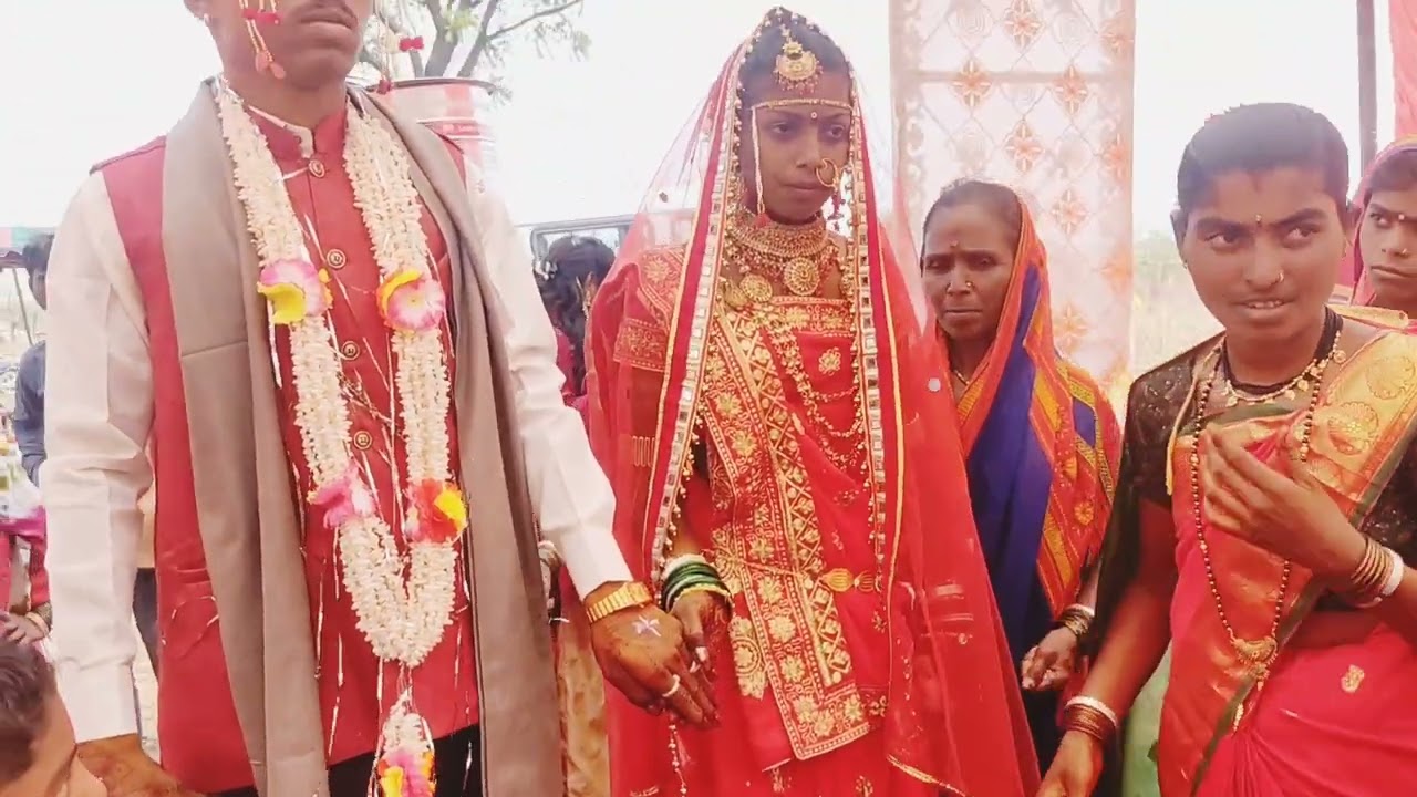 सातोड निमखेडी खु येथील राजेंद्र आणि विमल यांचा शुभ विवाह 23 मार्च 2022 ला वाड्यावर संपन्न पडळकर+टिळे