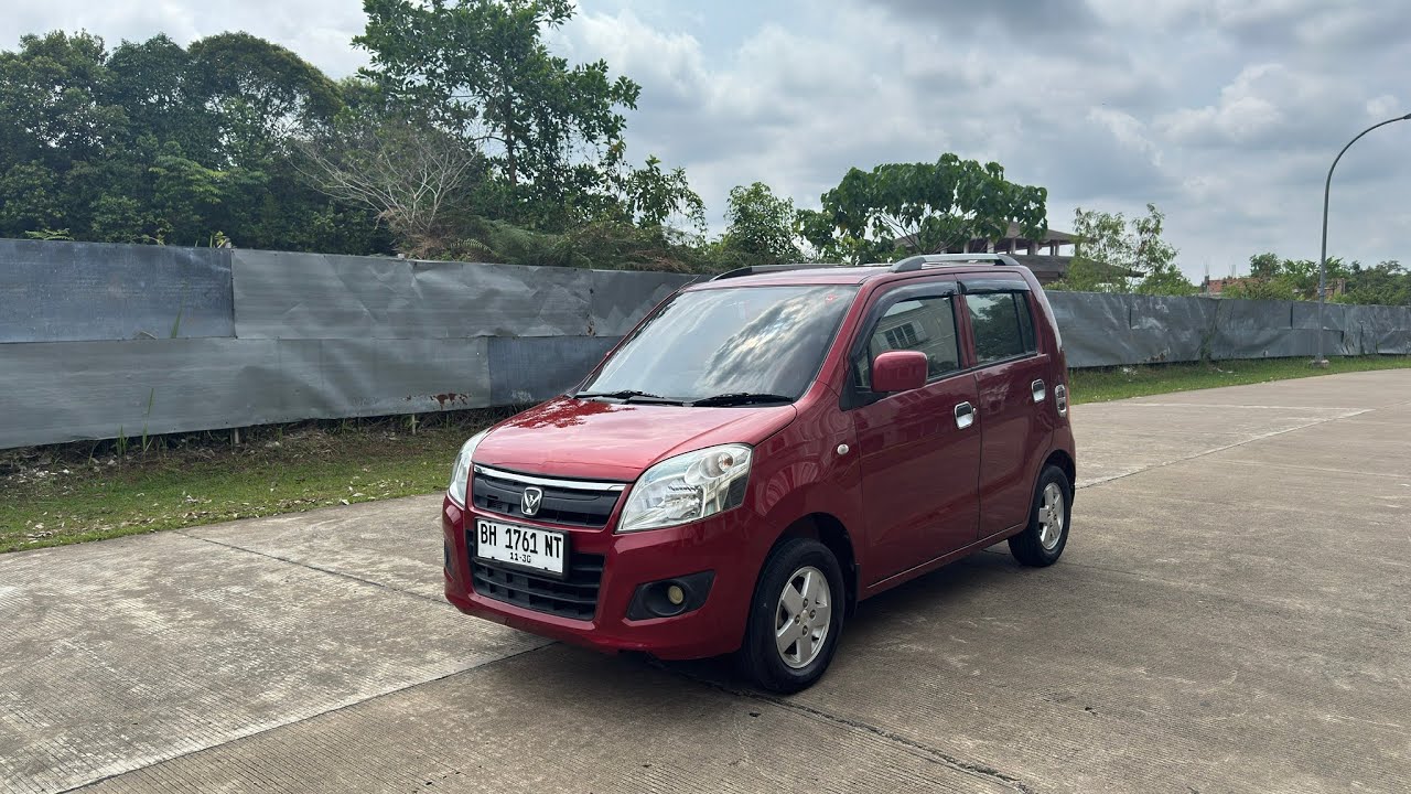 DIJUAL SUZUKI KARIMUN WAGONR TIPE GL MANUAL TAHUN 2014