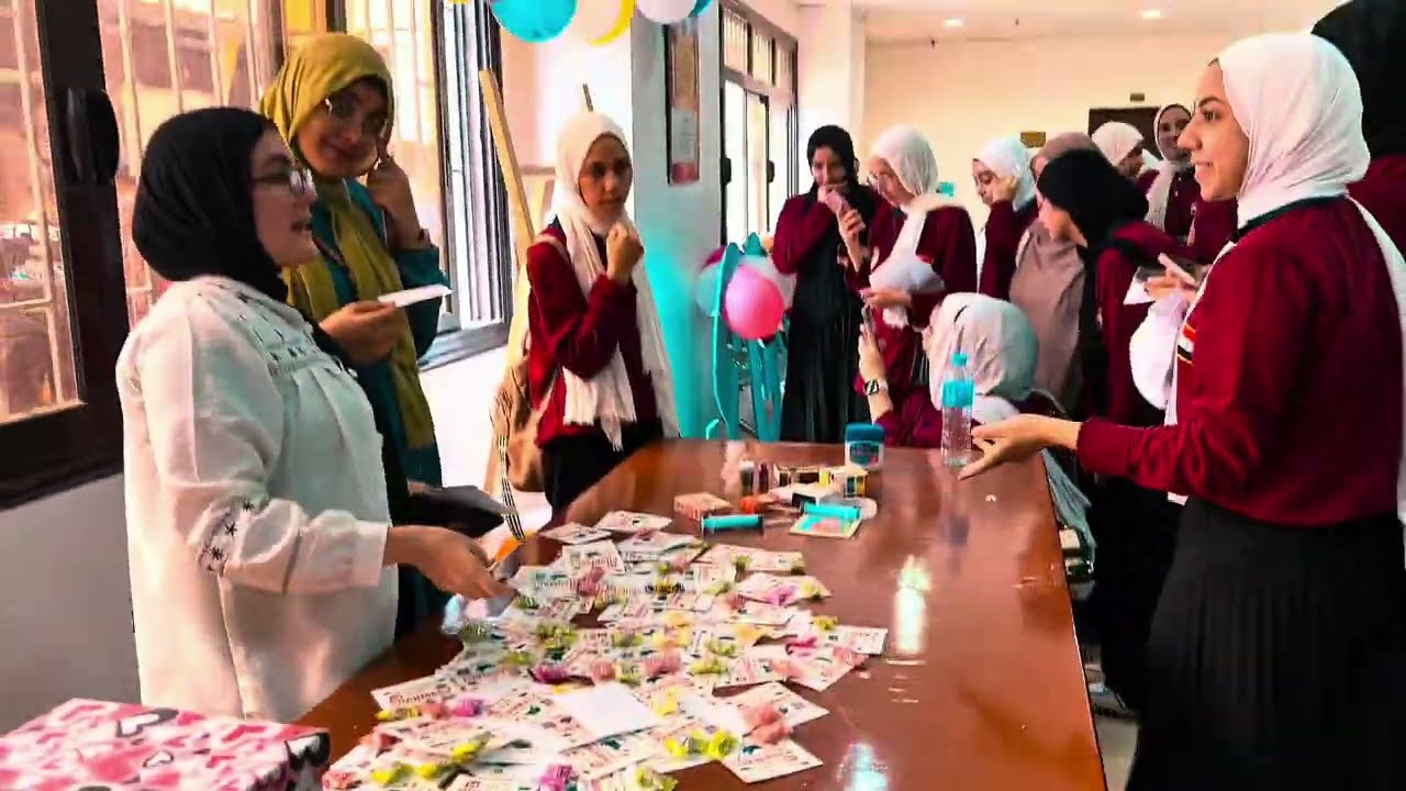 فاعليات اليوم الأول في الجامعة كلية الصيدلة