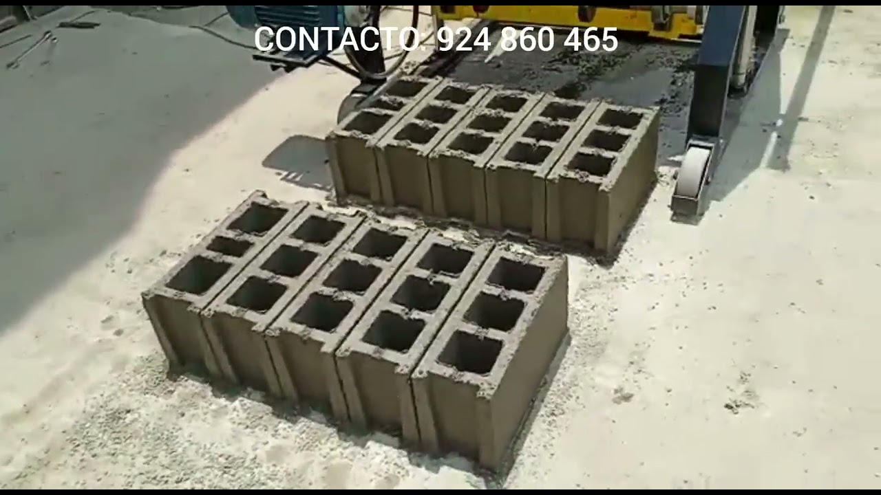 MAQUINA BLOQUERA PONEDORA MECÁNICA