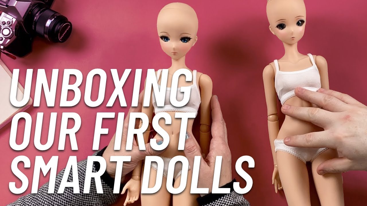 Unboxing our First Smart Dolls (Moment & Chitose Multiverse)