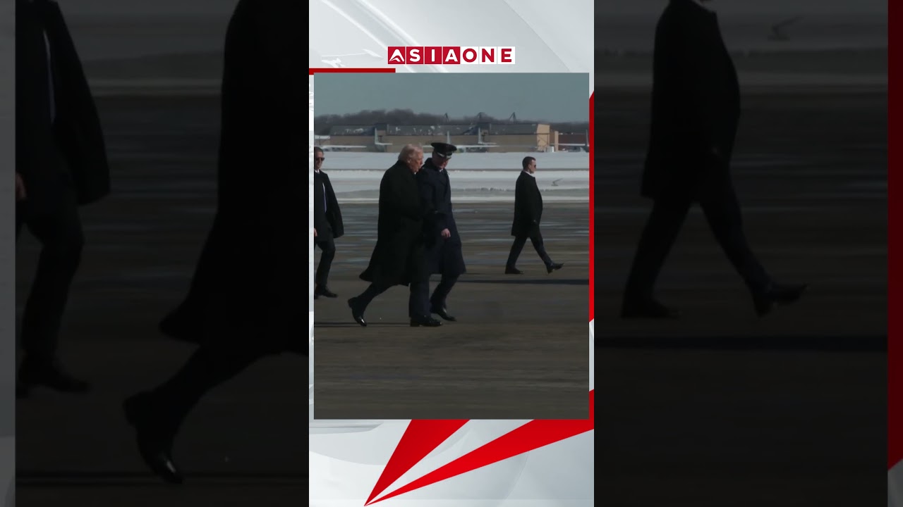 President Donald Trump Departs For Iowa | Asia One News