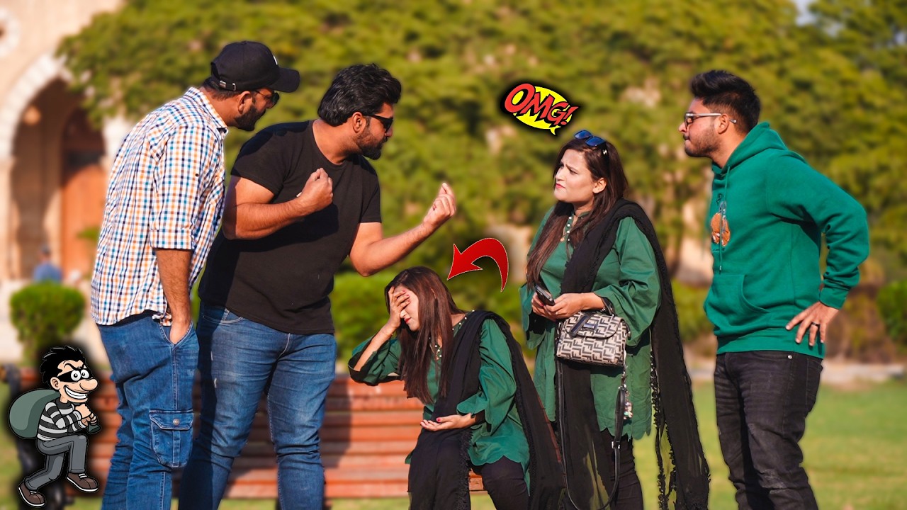 Purse stealing Prank | Prank in Pakistan | Humanitarians Mini