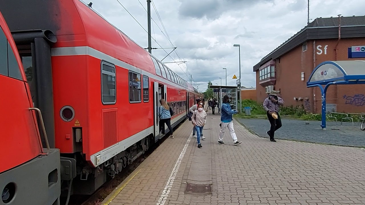 20200524 HanseExpress на Росток, на вокзале Шварценбек