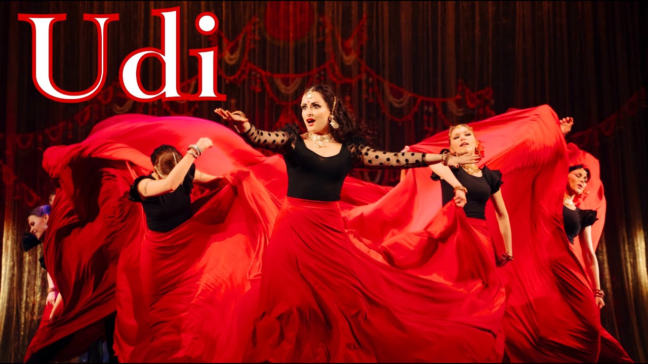 Udi | 13 Dancers in 1 Skirt | A Unique Choreography | Indian Dance Group Mayuri
