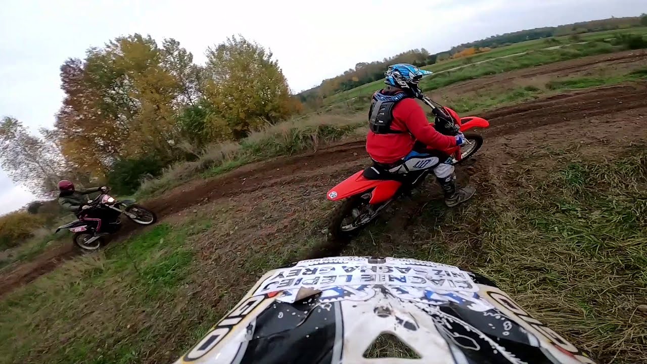 Kr&oacute;tki poniedziałkowy trening i gleba @Project Cross Enduro