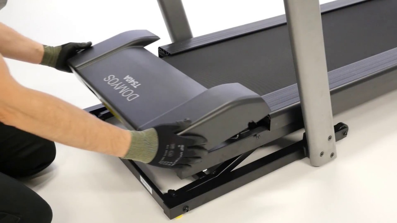 How to change the breaker on a T540A treadmill ?