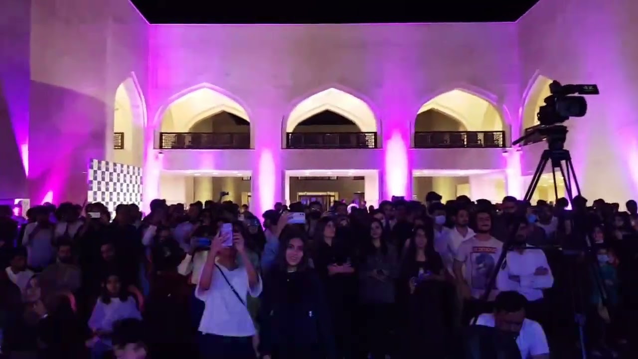 Tanha - Ali Azmat Cover - live By Qirtas | Iqra University Bahria Town Campus