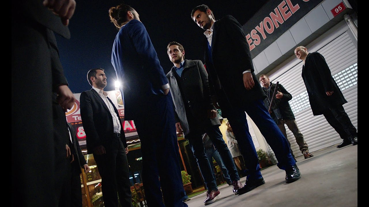 Babam ve Ailesi 11. Bölüm - Acılı Adana tadında dayak!