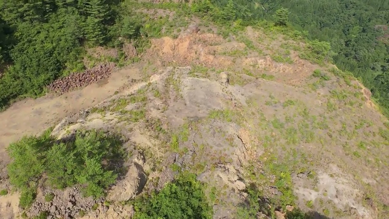 某ダム某鉱山跡某ダム湖