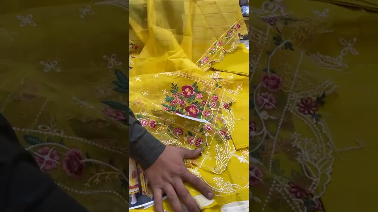 Ajjjj specialll app k leyeee bhtt kochhh bhtttt kamaaalll,,order on Whatsapp 03424539373