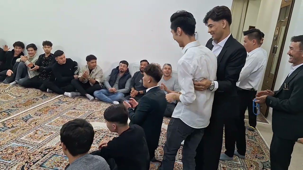 از دیدن رقص بچهای شاد لذت بیبریدلطفا لایک وسبسکرایب یاد تان نرود🙏👏