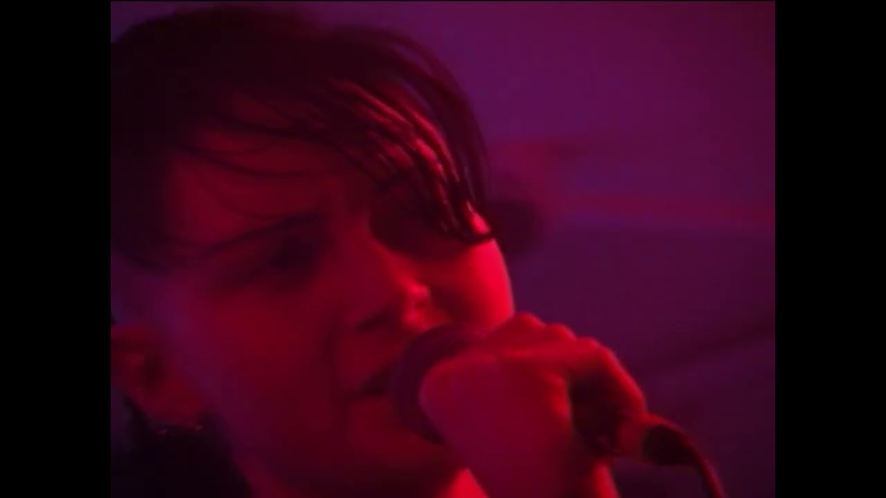 Dorothy Fuzz live at Permanent Records