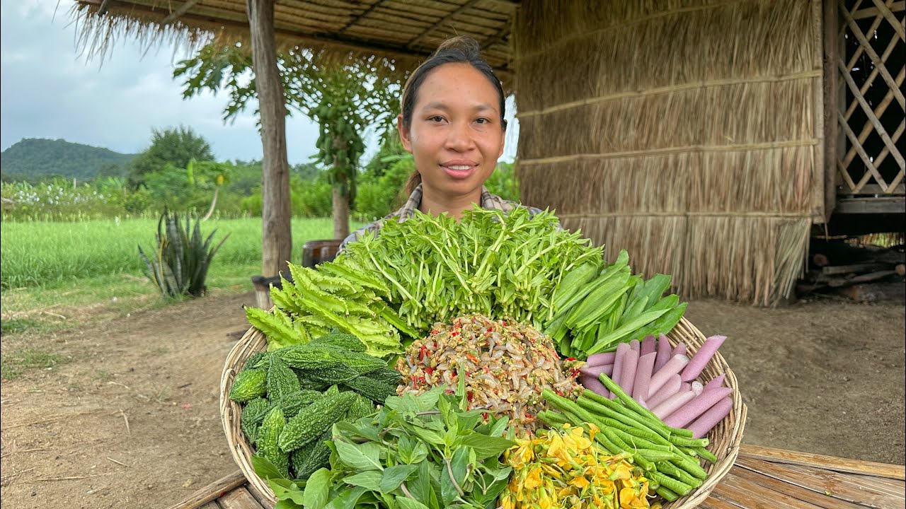 បុ.កកំពិសក្តឹបអំពិលខ្ចី Chhom Sreypach