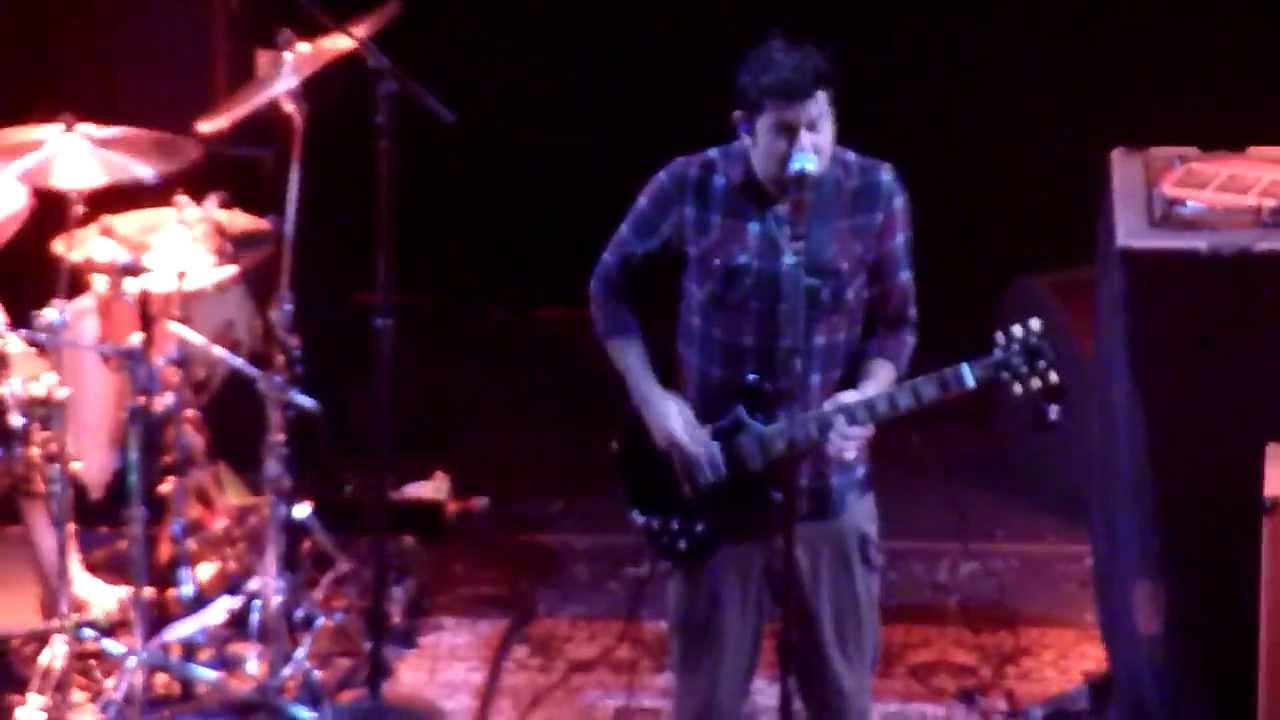 Deftones - Cherry Waves (HD) (Live @ Paradiso Amsterdam, 23-08-2011)