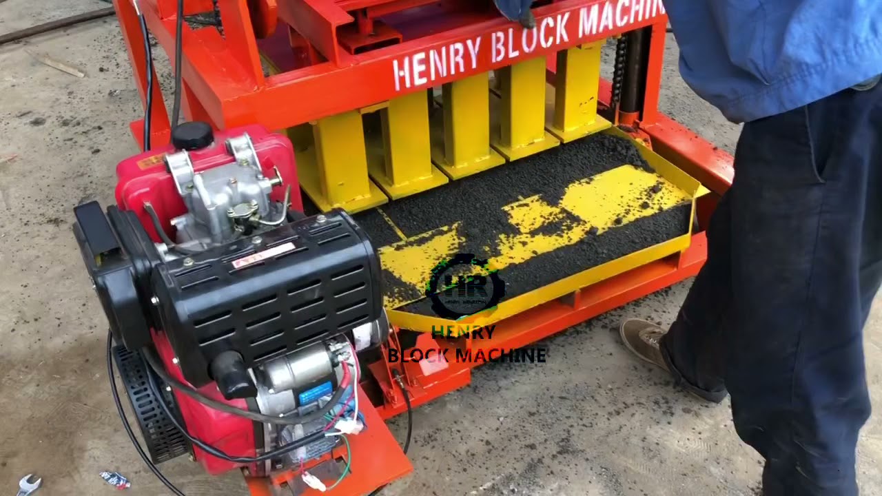 QMD4-45 diesel motor engine block machine/ mobile movable egg layer concrete solid brick machine