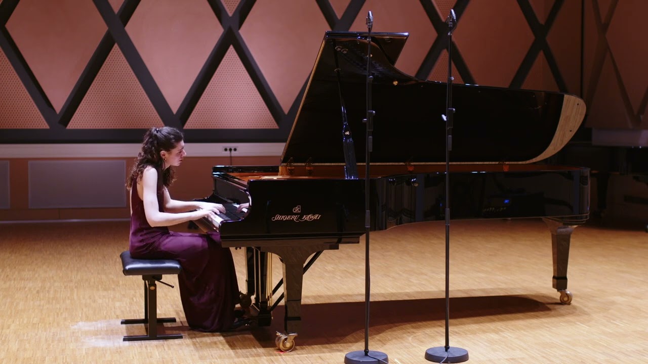 W.A.MOZART: Fantasie in c Minor, Kv 475