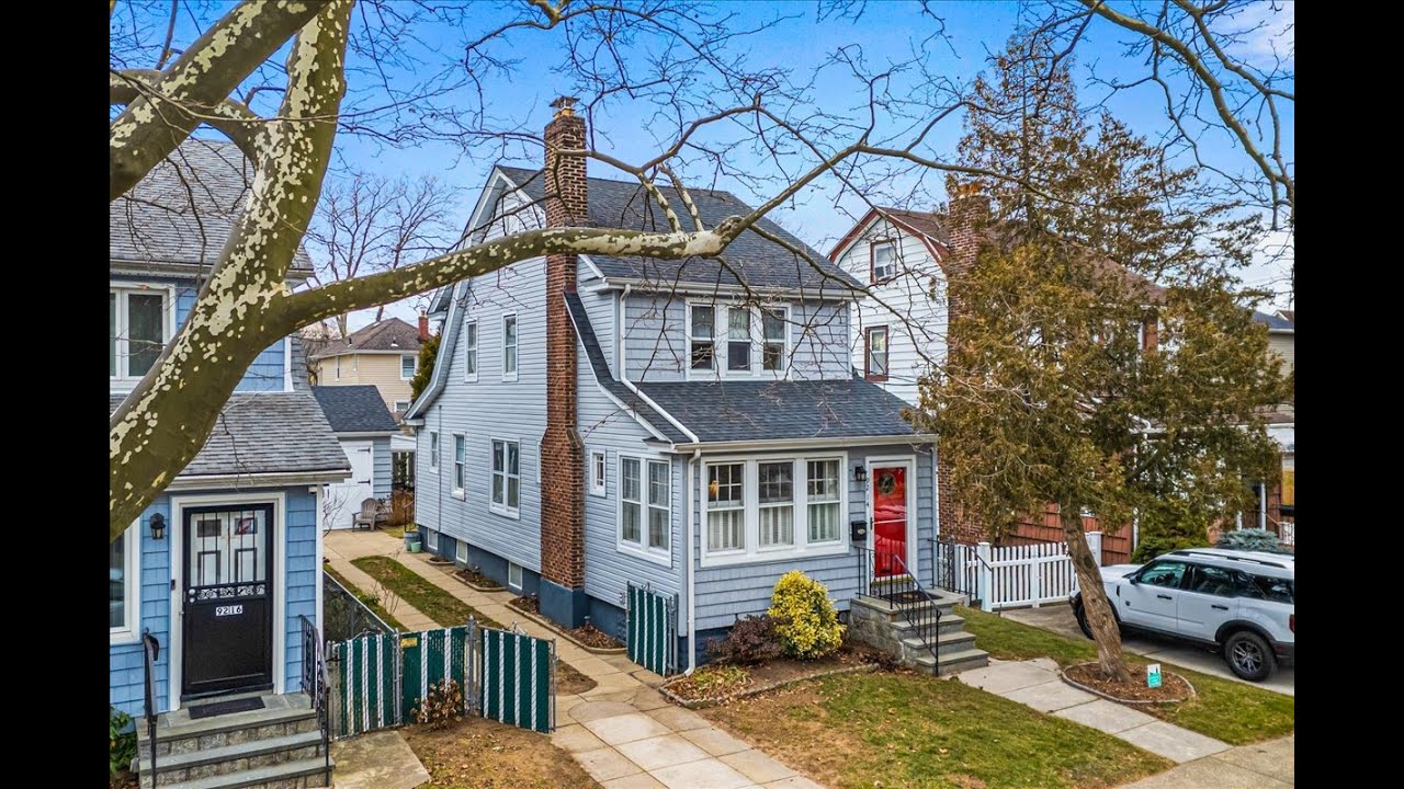 92 14 221st St Queens Village NY 11428 Move In Ready 4 Bedroom Colonial Home Tour