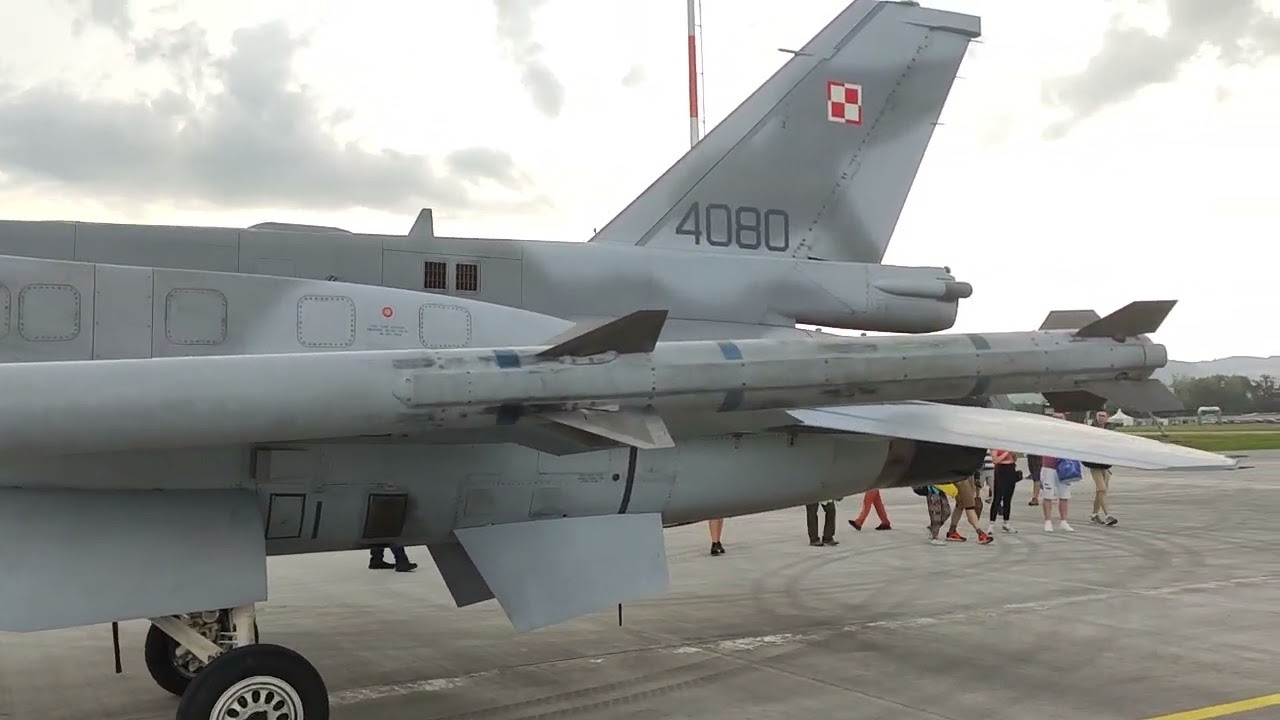 SIAF 2023 F-16D