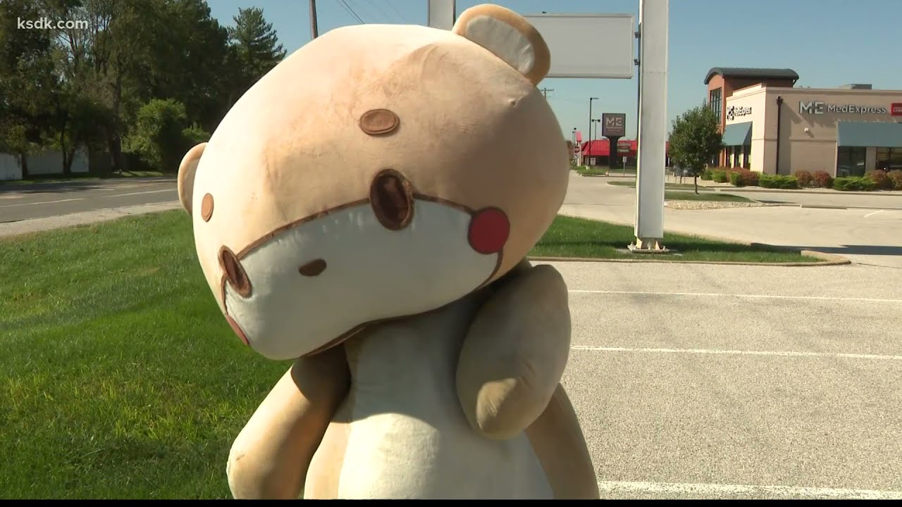 'Bear Sun' hoping to bring some sunshine by walking across the country