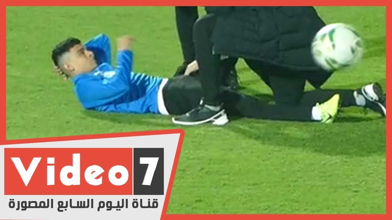 بن شرقي ينهار من البكاء عقب إصابته قبل مواجهة الزمالك ضد مازيمبي