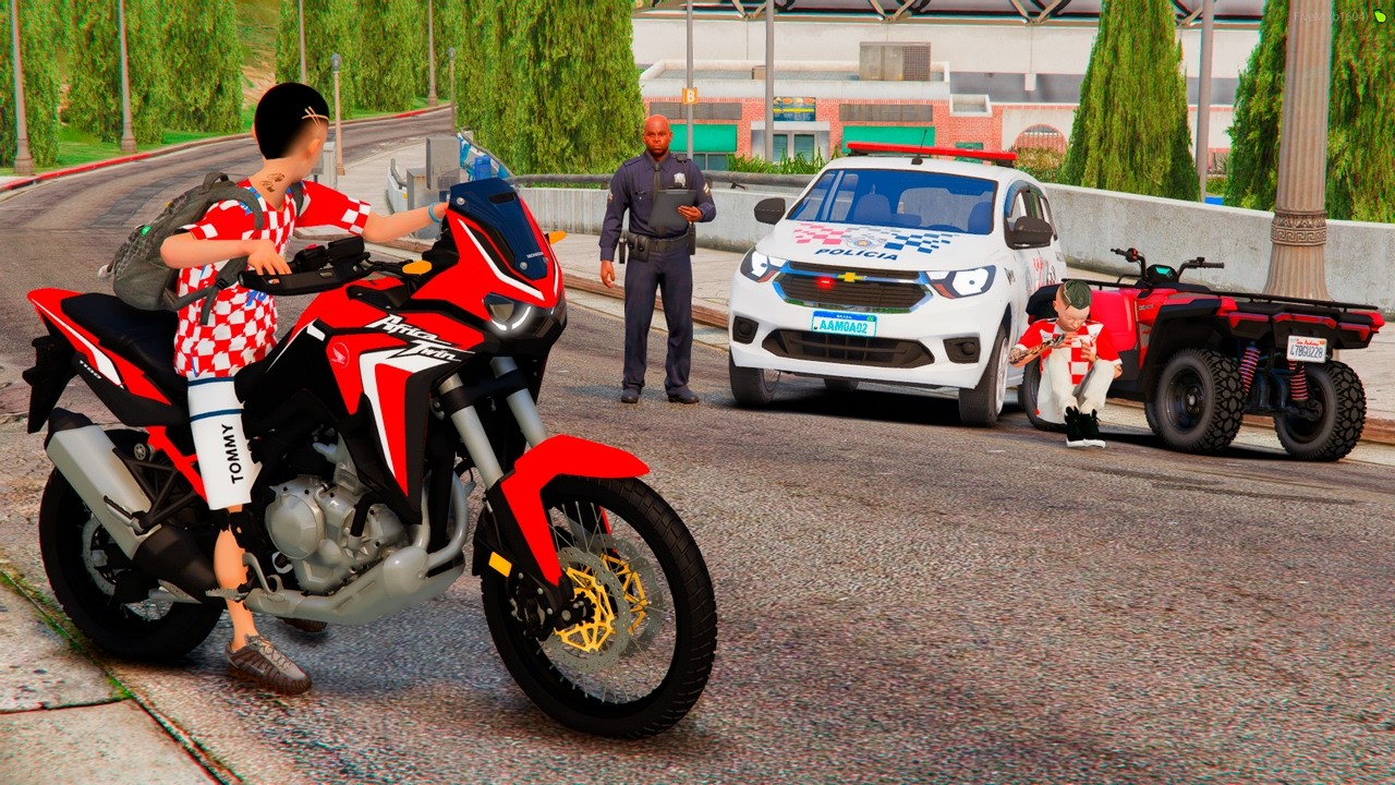 GTA V: MODS - ERA SÓ OQUE FALTAVA MEU AMIGO BATEU NESSA VIATURA COM MEU QUADRICICLO