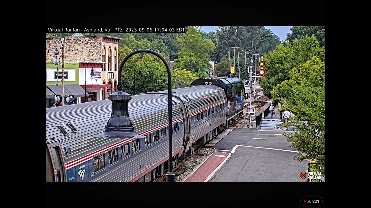 Amtrak 301 meets Csx 75, Ashland VA