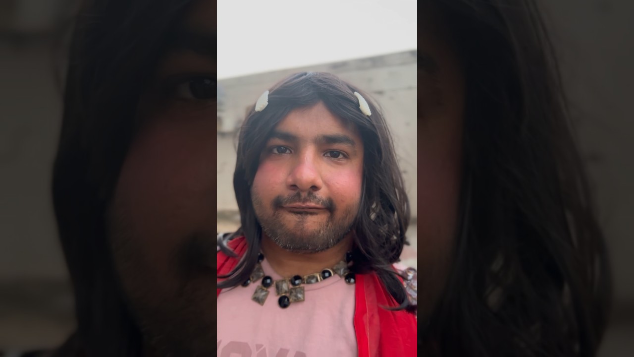 My favourite girls😂❤️ #surbhipalaria #comedyvideo #funny #makeuptutorial #femalefriend #rajanfunny