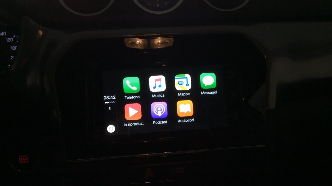 Suzuki Vitara Connect Apple CarPlay
