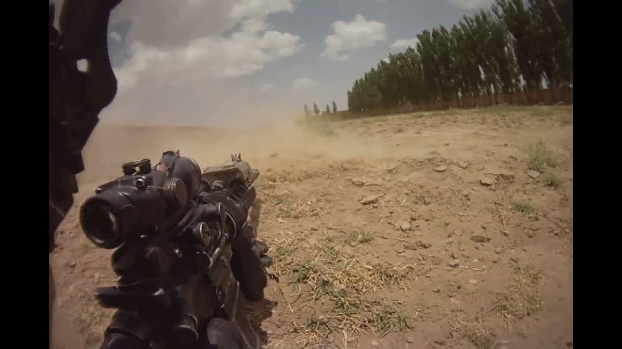 Ex&eacute;rcito dos EUA cai em emboscada ap&oacute;s patrulha de reconhecimento - ( COMPLETO)