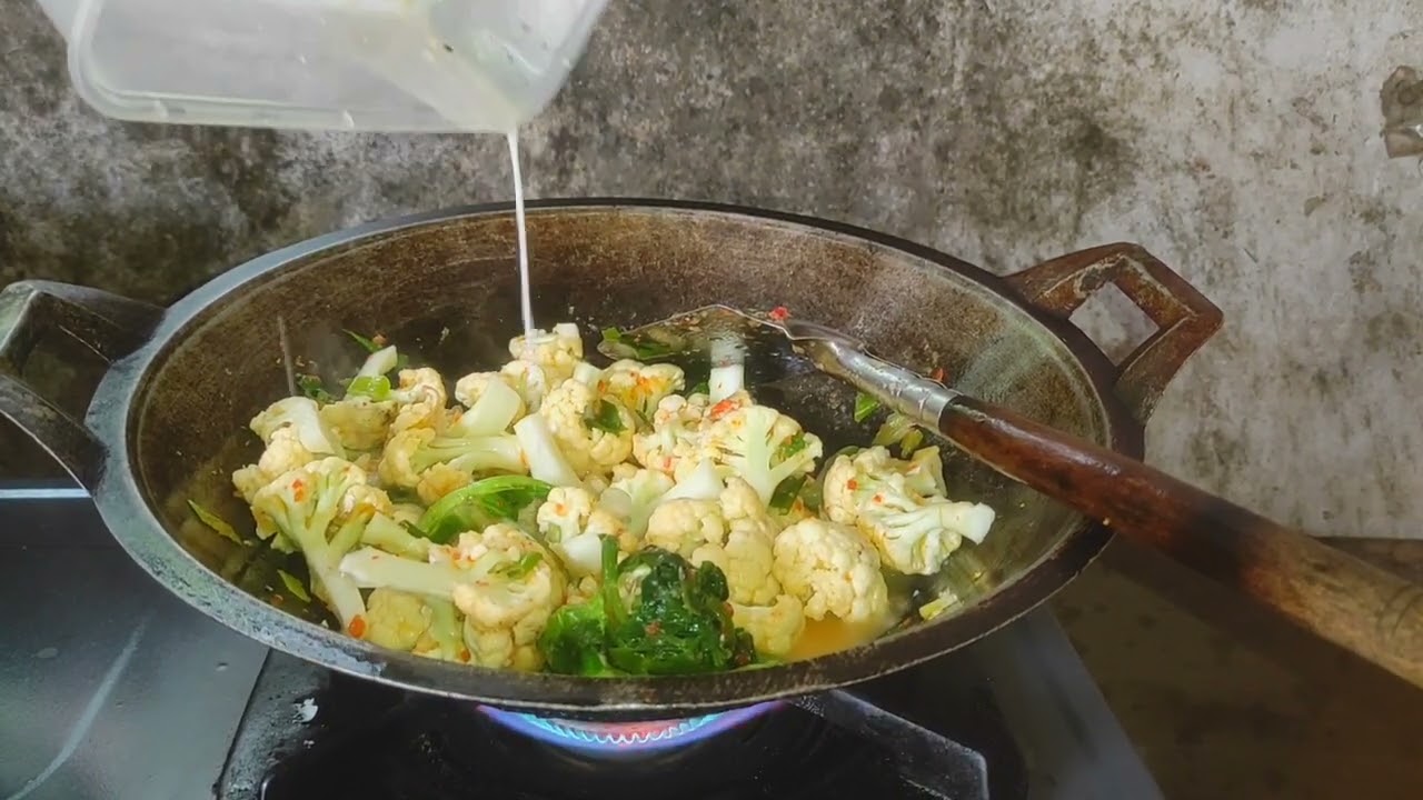 Tumis bunga kol dan ayam enak tenan capcay ala ala
