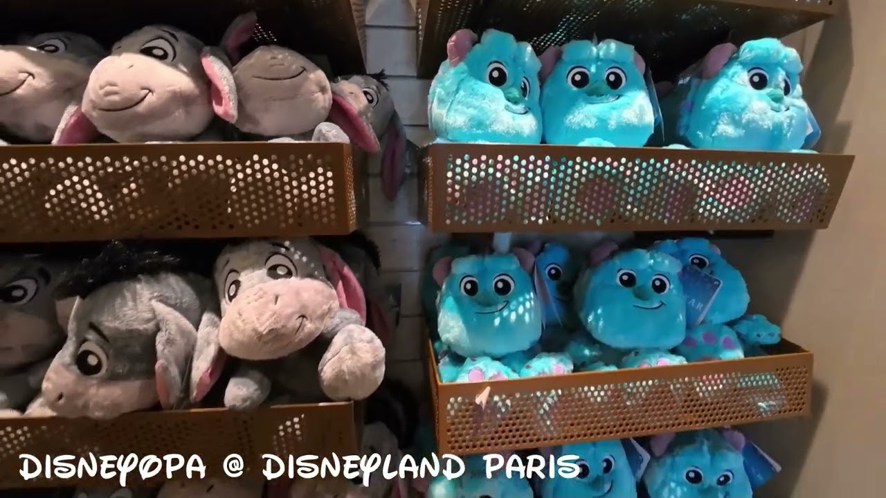 EMPORIUM 2/4 - SHOP WALK THROUGH - Disneyland Paris - DisneyOpa