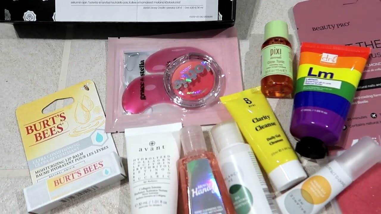Lookfantastic Beauty Box Февраль 2022! Glossy Box Февраль 2022!