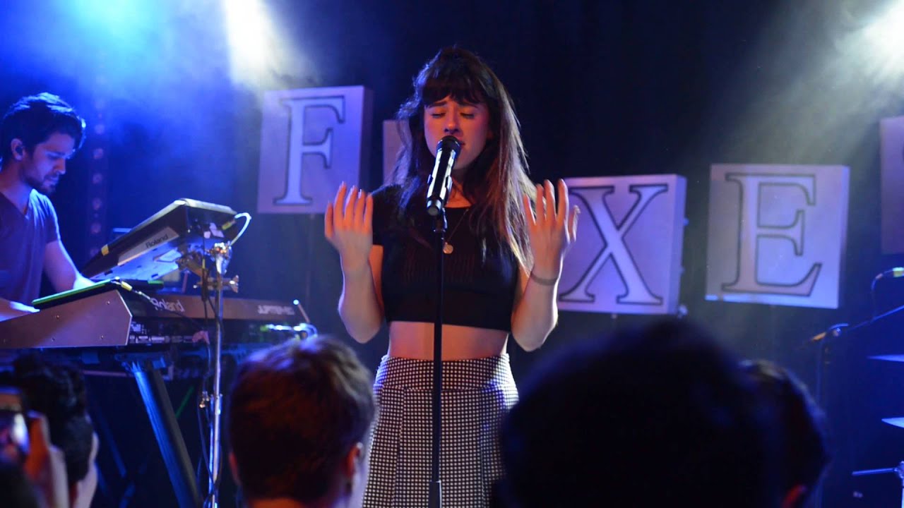Foxes - Youth (Live at Bitterzoet, Amsterdam - 4/13/14)