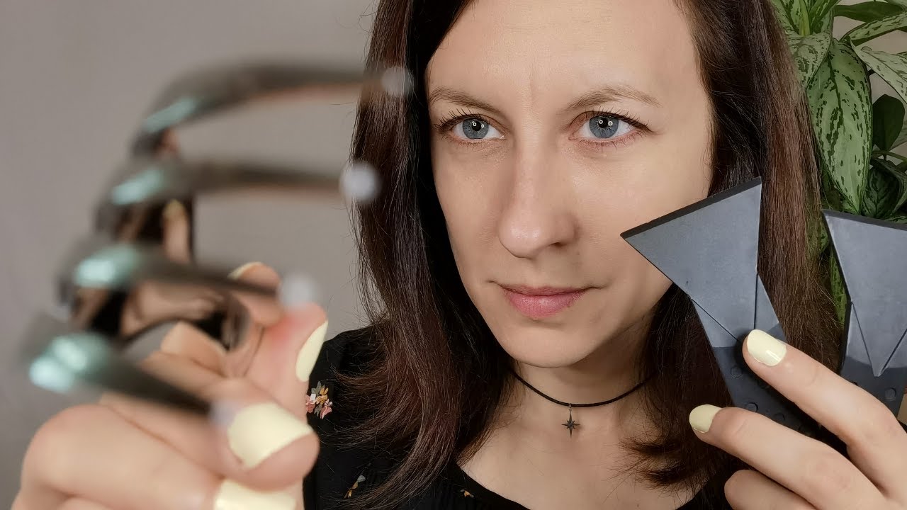 ASMR I EAT Your Face, (raclette grill version), Mouth Sounds +++ Visual Triggers +++