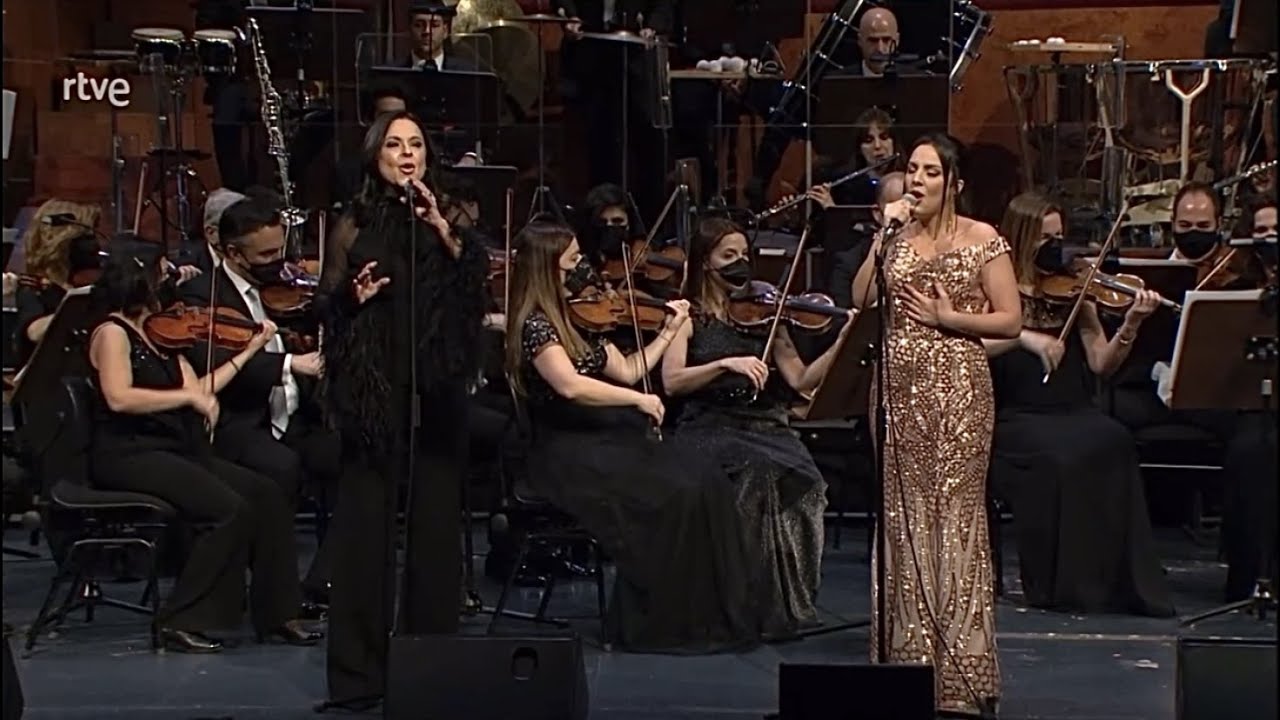 DONDE NACÍ - Olga Cerpa y Yumara Luis junto a la Orquesta Sinfónica y Coro RTVE.