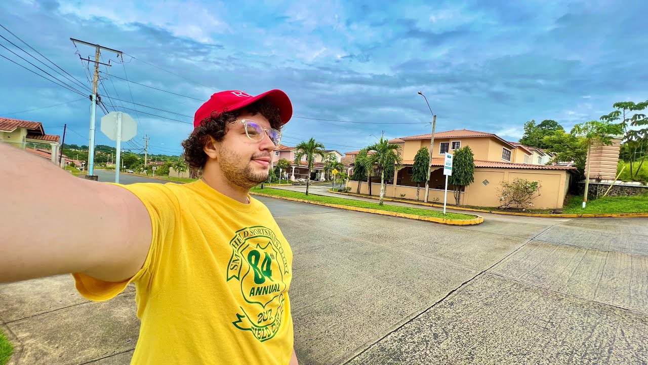 Como es un Barrio Clase Media en Panamá 🇵🇦- ¿SON TAN BARATAS LAS CASAS 🏘? - Im Sabino